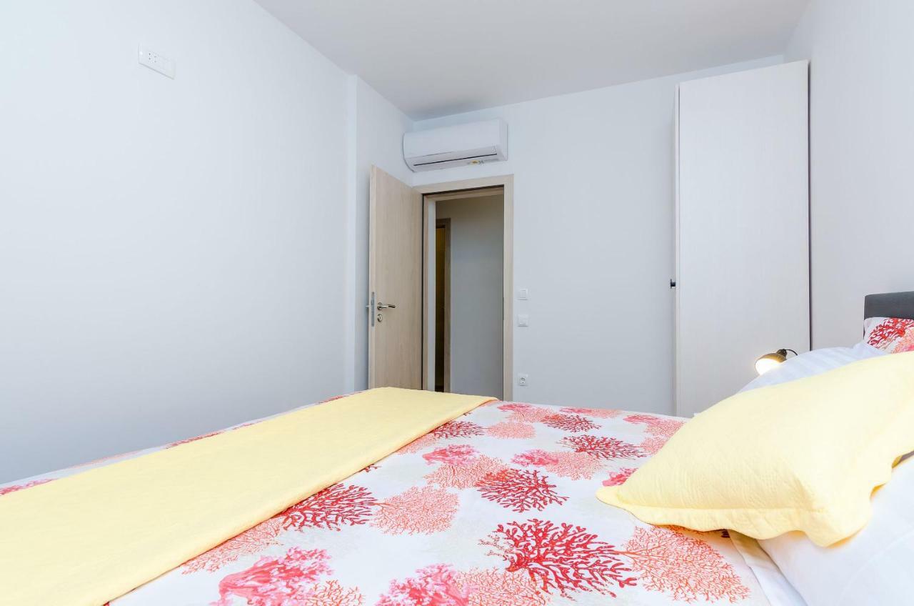 Apartment Moon River Mokošica Екстериор снимка