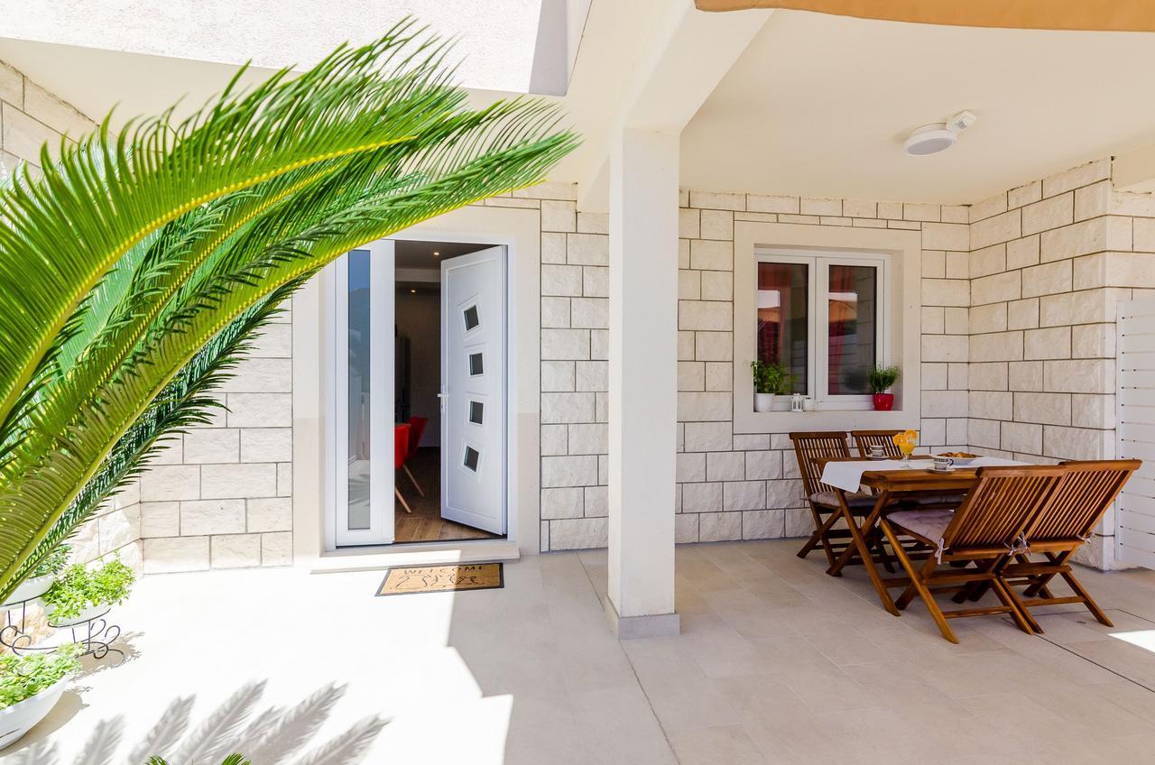 Apartment Moon River Mokošica Екстериор снимка